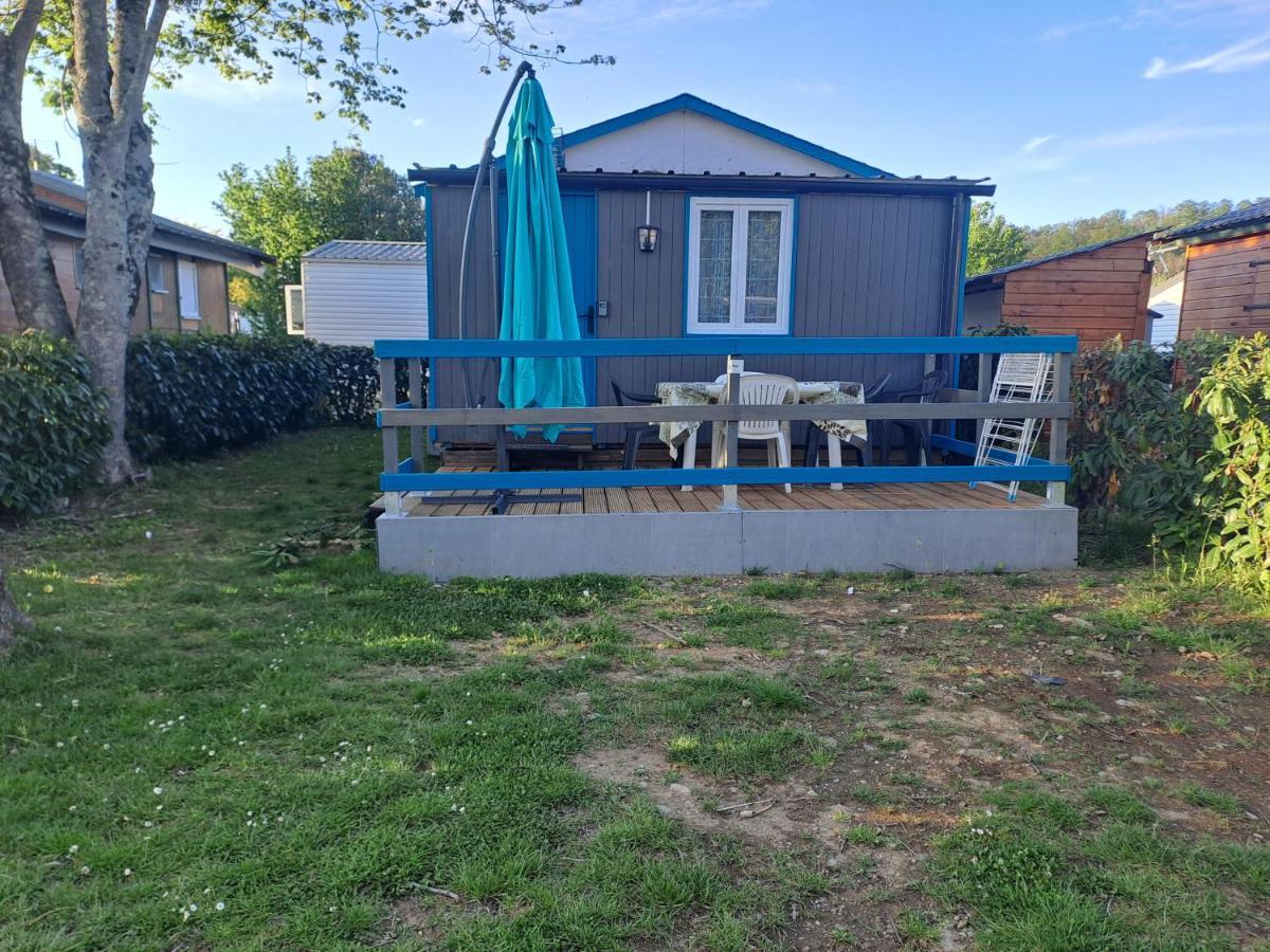 Chalet Pour 5 Personnes Equipe Sur Emplacement Privatif Dans Camping 4 Etoiles Appartenant Et Gere Par Un Particulier Hotel Foix Exterior foto
