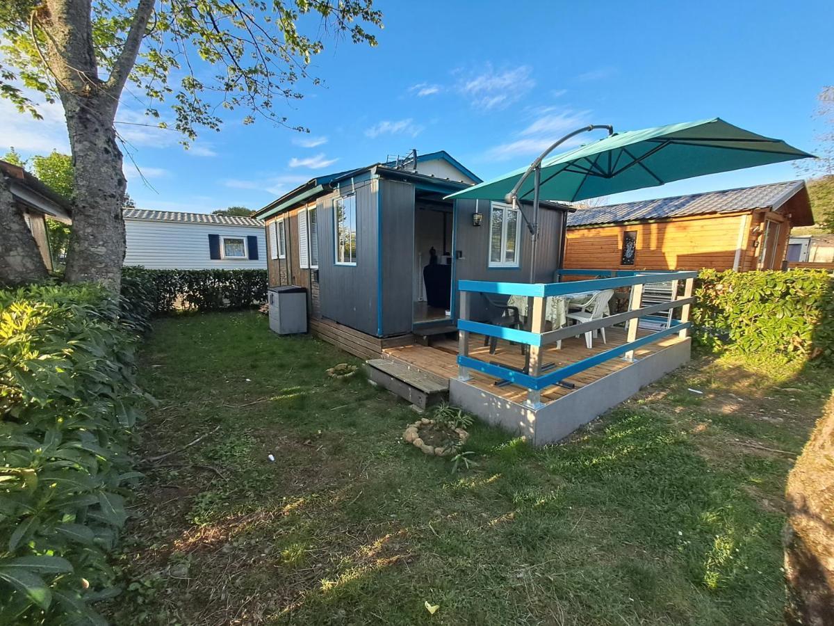 Chalet Pour 5 Personnes Equipe Sur Emplacement Privatif Dans Camping 4 Etoiles Appartenant Et Gere Par Un Particulier Hotel Foix Exterior foto