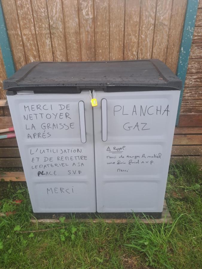 Chalet Pour 5 Personnes Equipe Sur Emplacement Privatif Dans Camping 4 Etoiles Appartenant Et Gere Par Un Particulier Hotel Foix Exterior foto